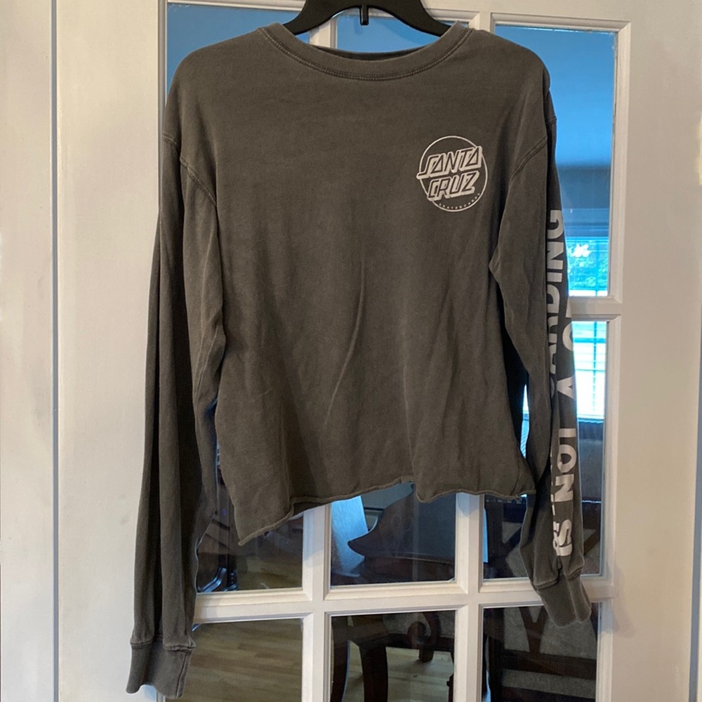 Long sleeve Santa Cruz shirt